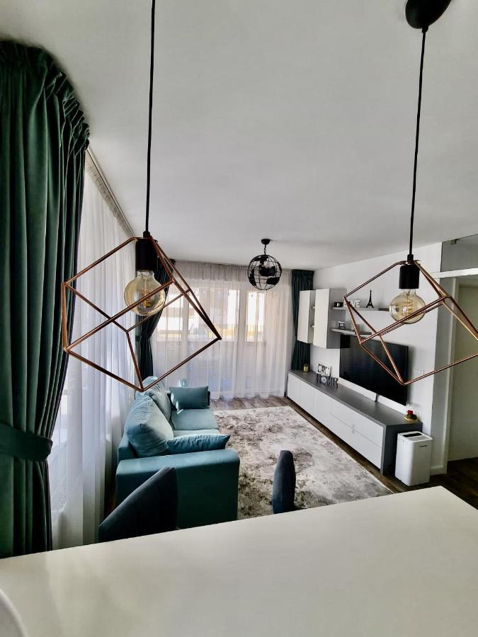 Apartament Coresimall Apartman Brassó Kültér fotó